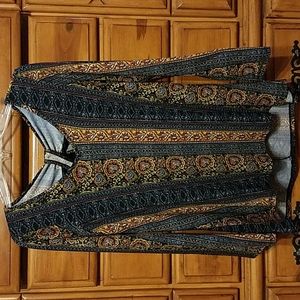 New York Laundry top